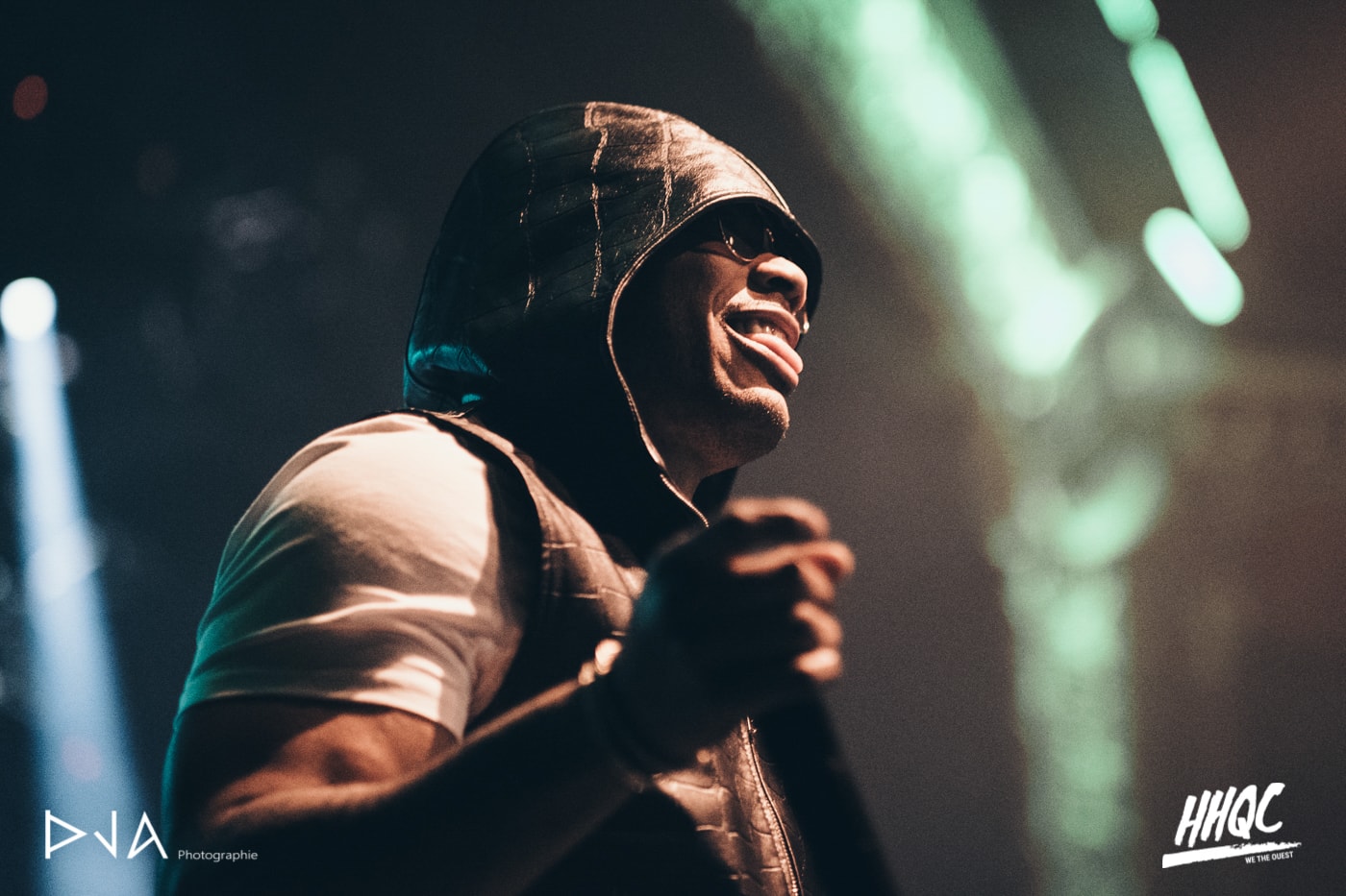 Nelly a enlevé son plaster pour son concert à Montréal [photos] - HHQC