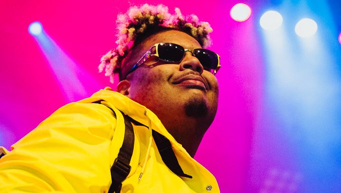 Photos : Naza, poid lourd de l'afro-rap français, est débarqué à l ...
